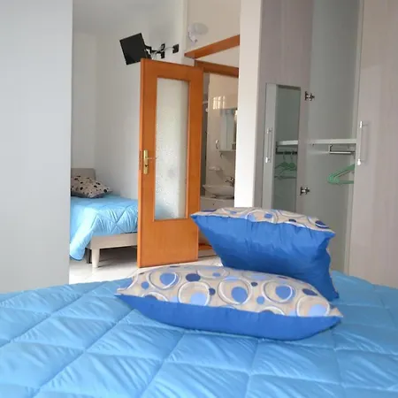 Casa Di Lauro 住宿加早餐酒店 泰卡斯